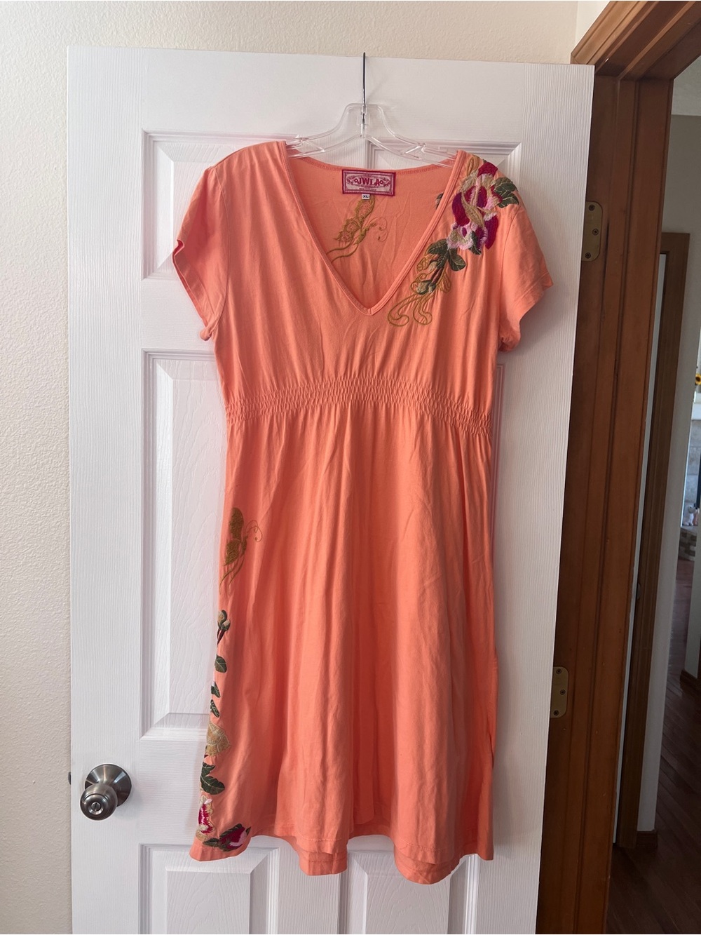JWLA Johnny Was Boho Coral Embroidered V-Neck Casual Dress